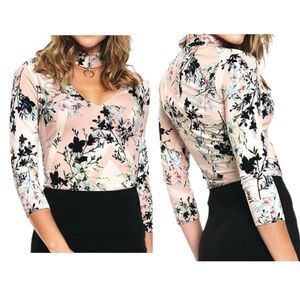 NWT Guess Three Quarter Sleeve Irene Choker Floral Bodysuit Women Size Small